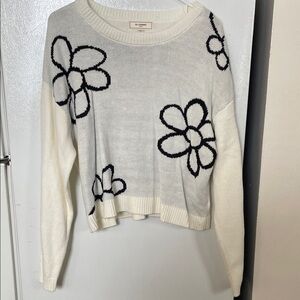 No Comment NY-LA XL Cream Black Floral Long Sleeve Sweater Girly Comfort
